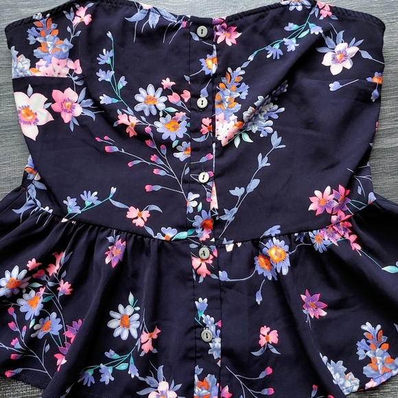 B Jewel floral peplum tank top - Picture 4 of 4